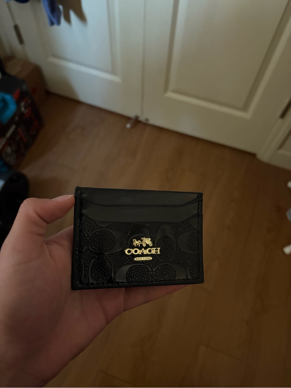 Men Accessories Identification